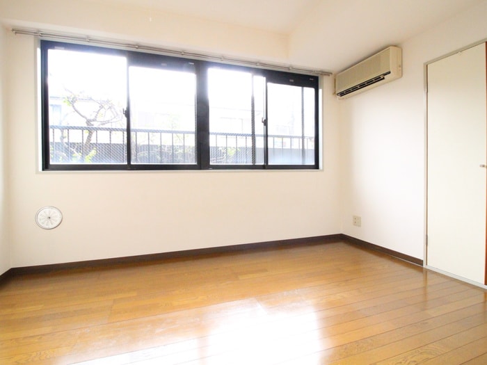 居室 カーサいづみ