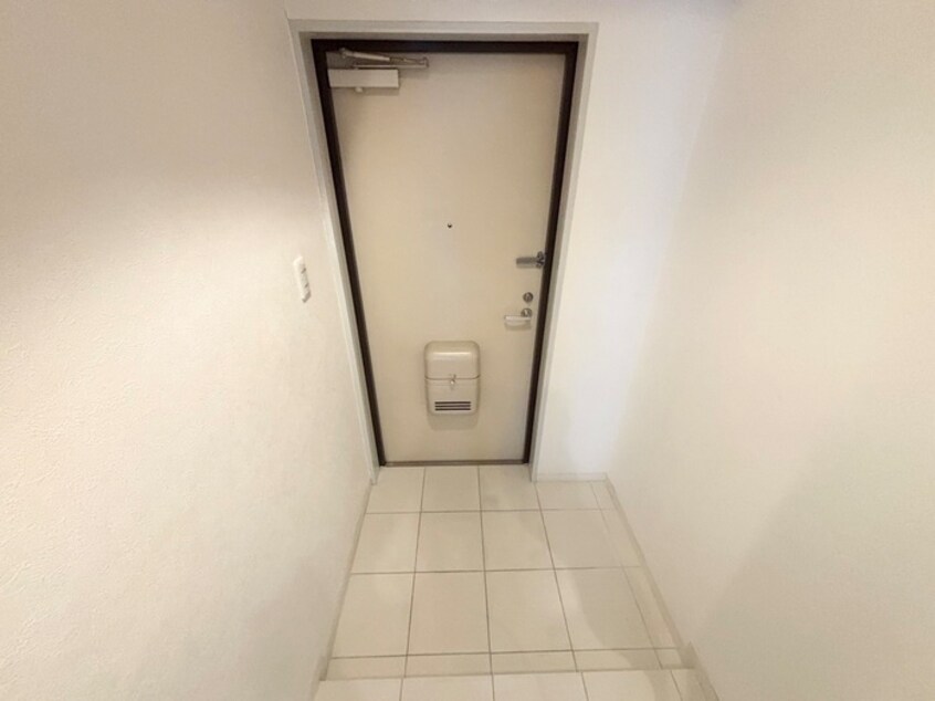 玄関 ハピネス飯田六号館