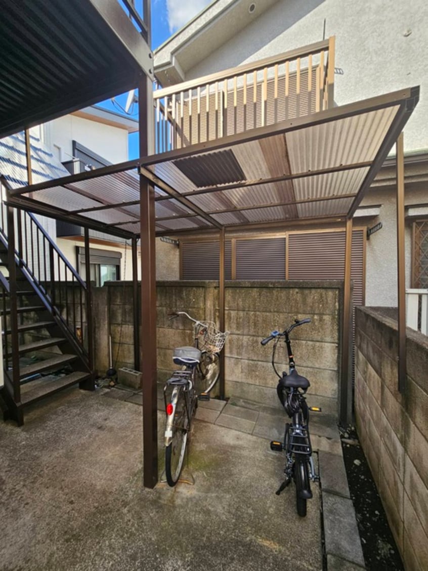 駐輪場 コーポカヤマ