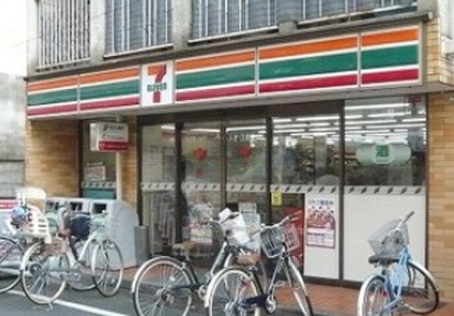 セブンイレブン目黒平和通り店(コンビニ)まで203m ハレアイナ武蔵小山