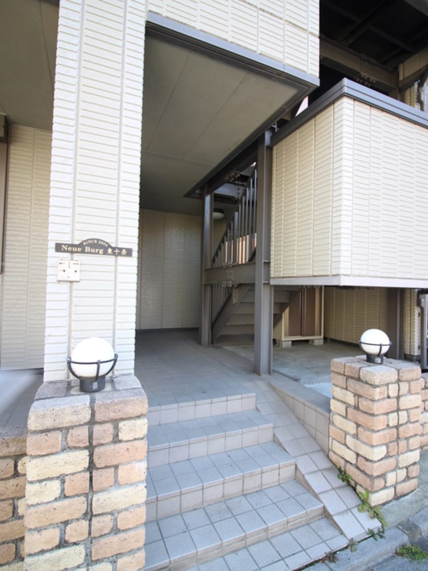 エントランス部分 ＮeueＢurg東十条