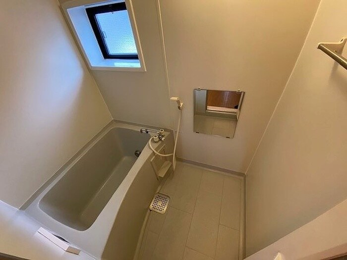 バス／シャワールーム等 ファミールA