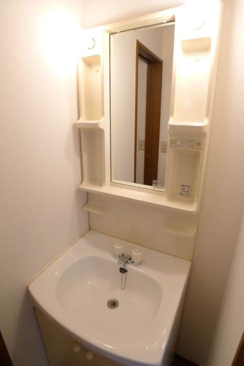 洗面 プティ・メゾン入船