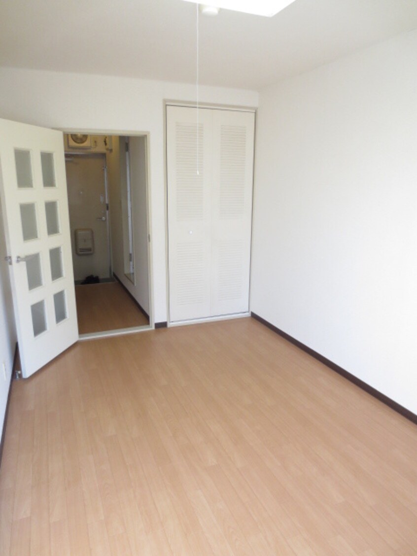 居室 リュ－デスハイムＡ・Ｂ