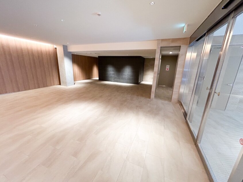 エントランス部分 グランカーサ川崎生田