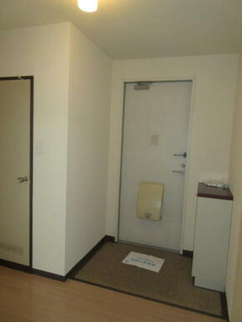 玄関 大伊ハイツＣ