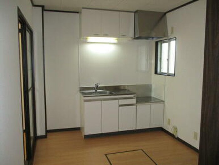 キッチン 大伊ハイツＣ