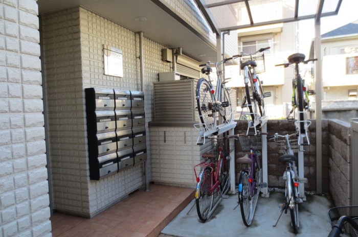 駐輪場 クランツ