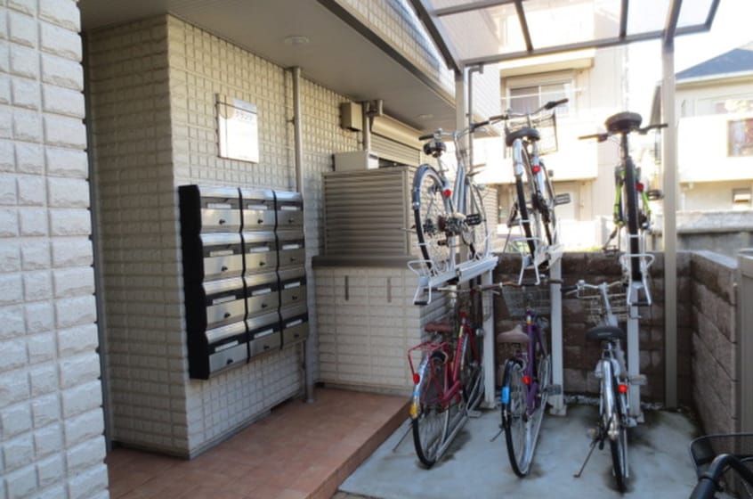 駐輪場 クランツ