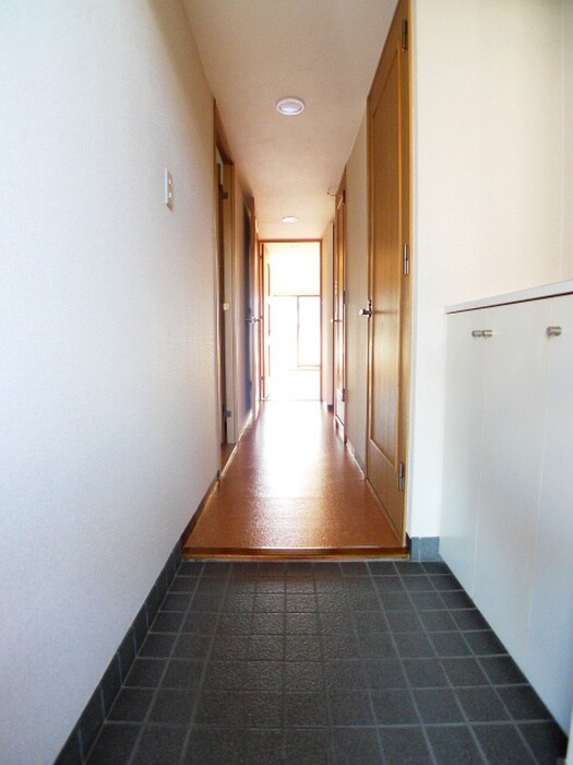 玄関 ファインドエル２新宿