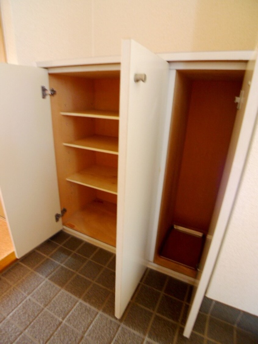 靴箱 ファインドエル２新宿