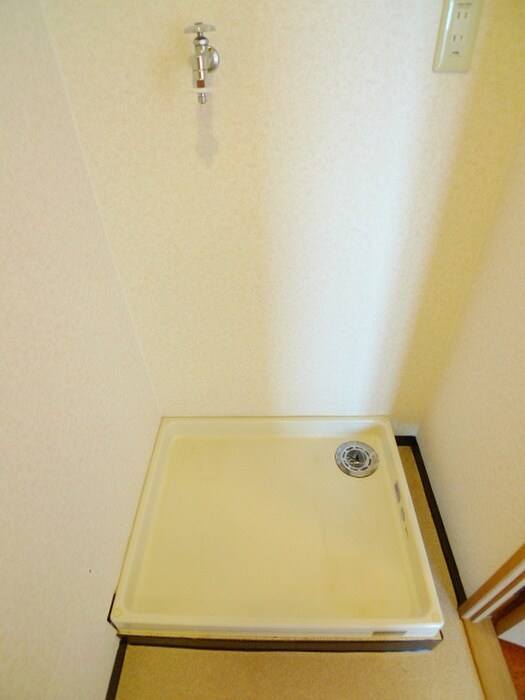 洗濯機置場 ファインドエル２新宿