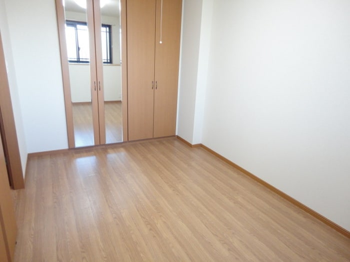 居室 ＴＩＡＲＡ