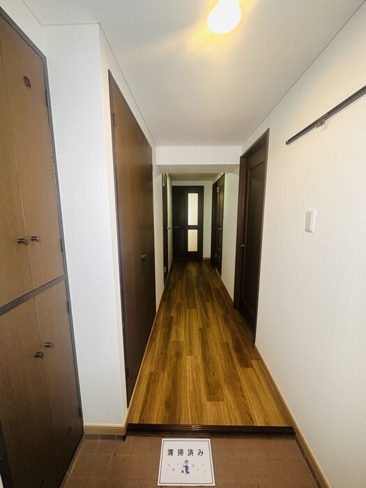 玄関 エル　パラドール