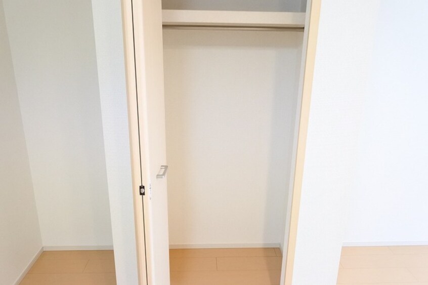 収納 サニーフラット・ポム