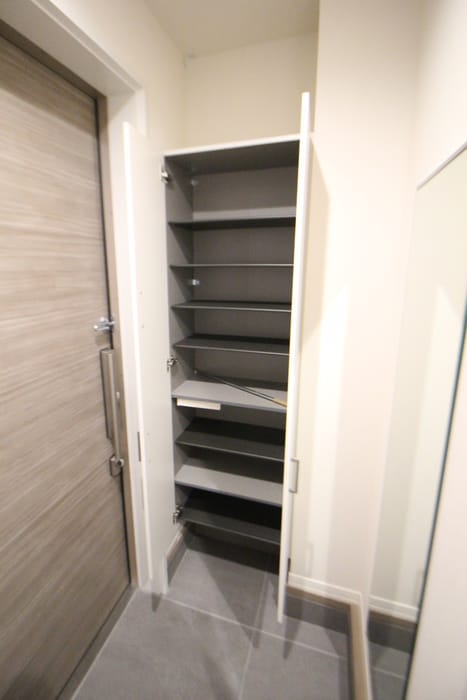 靴箱 レフィナーダ