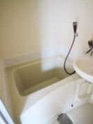 バス／シャワールーム等 第２ヒカリマンション