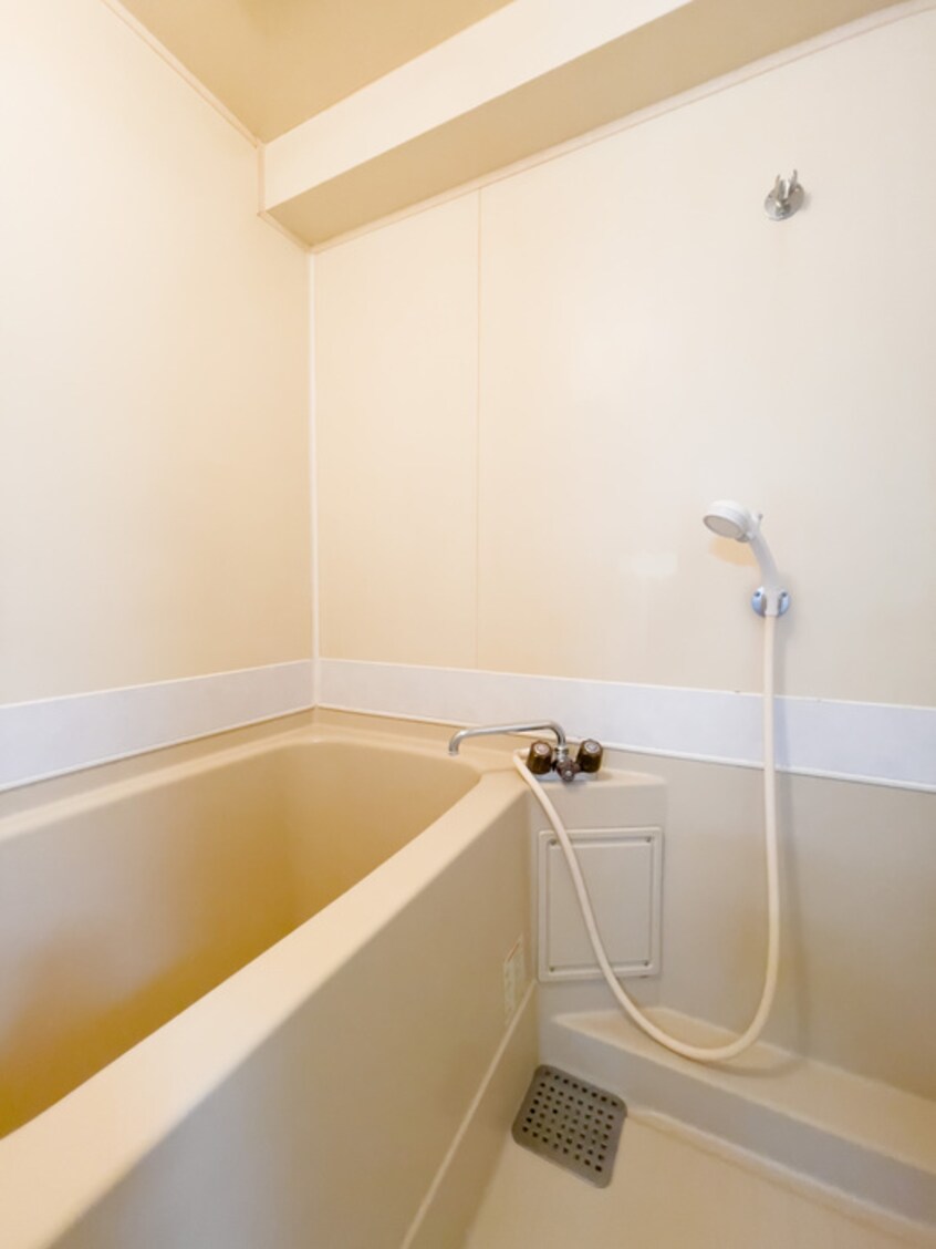 バス／シャワールーム等 第２ヒカリマンション