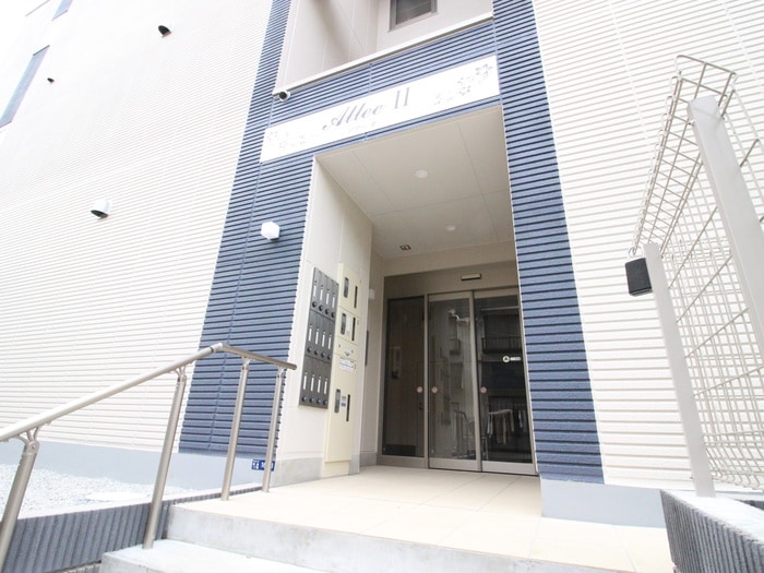 エントランス部分 アリーⅡ