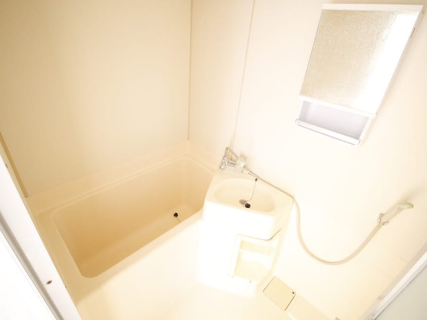 バス／シャワールーム等 川田谷コ－ポ２