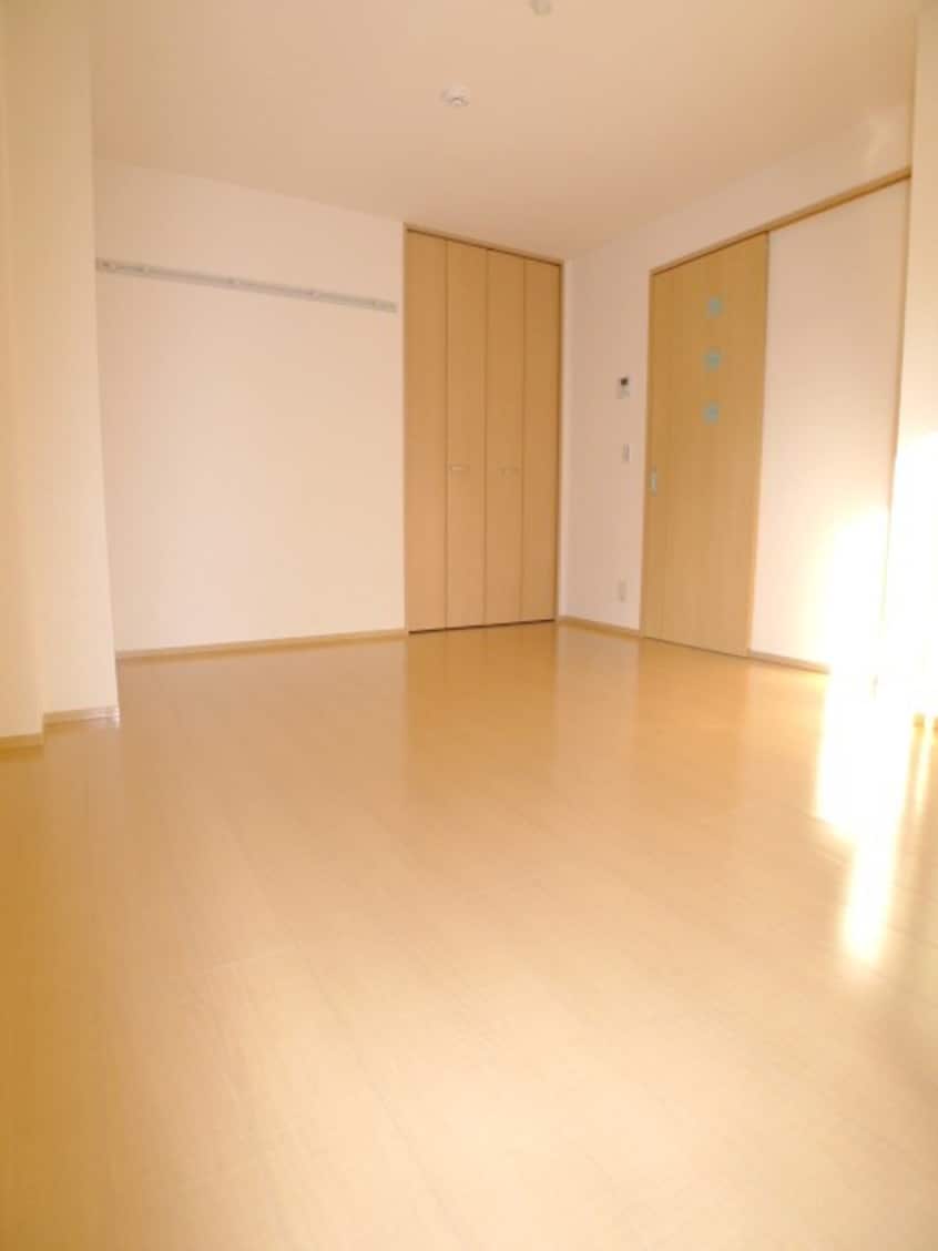 居室 サンリ－フ