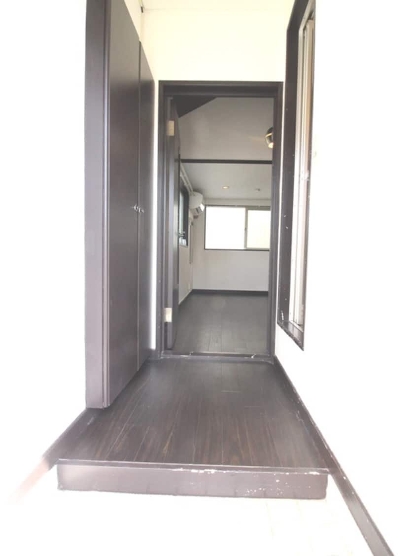 廊下 ヴェクセル三軒茶屋