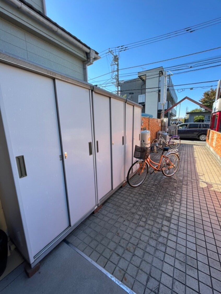 駐輪場 吉盛ビル