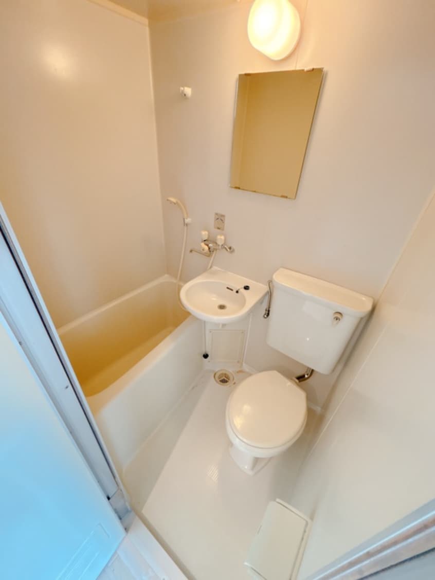 バス／シャワールーム等 貝取学生会館