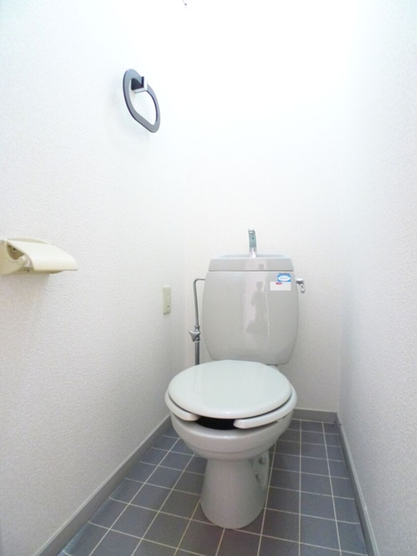 トイレ パレスＦコ－ド