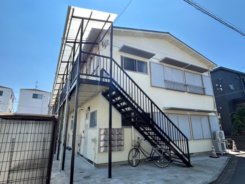 外観写真 泰明荘