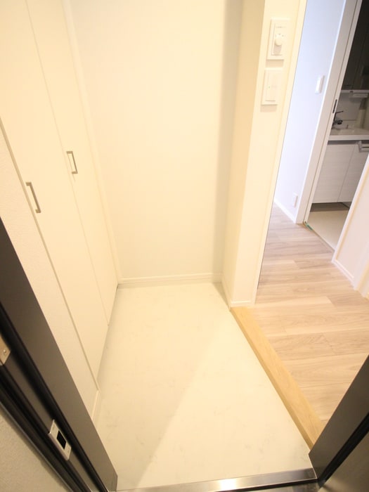 玄関 サンタナ厚木