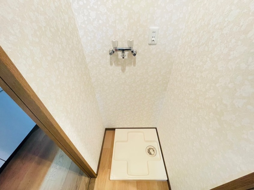 洗濯機置場 サンホワイトエトワ－ル