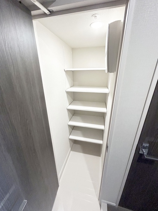 靴箱 LIME RESIDENCE KAWAGUCHI EAST