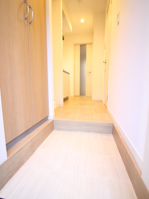 玄関 ｳﾞｨﾚｯｼﾞ京成高砂ｻｳｽｻｲﾄﾞ