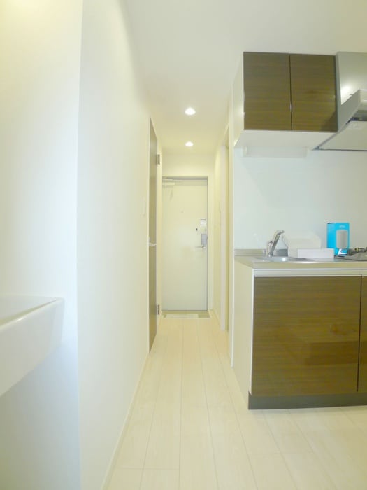 廊下 ｸﾞﾗﾝｸｵｰﾙｻｳｽﾚｼﾞﾃﾞﾝｽｶﾅﾏﾁ