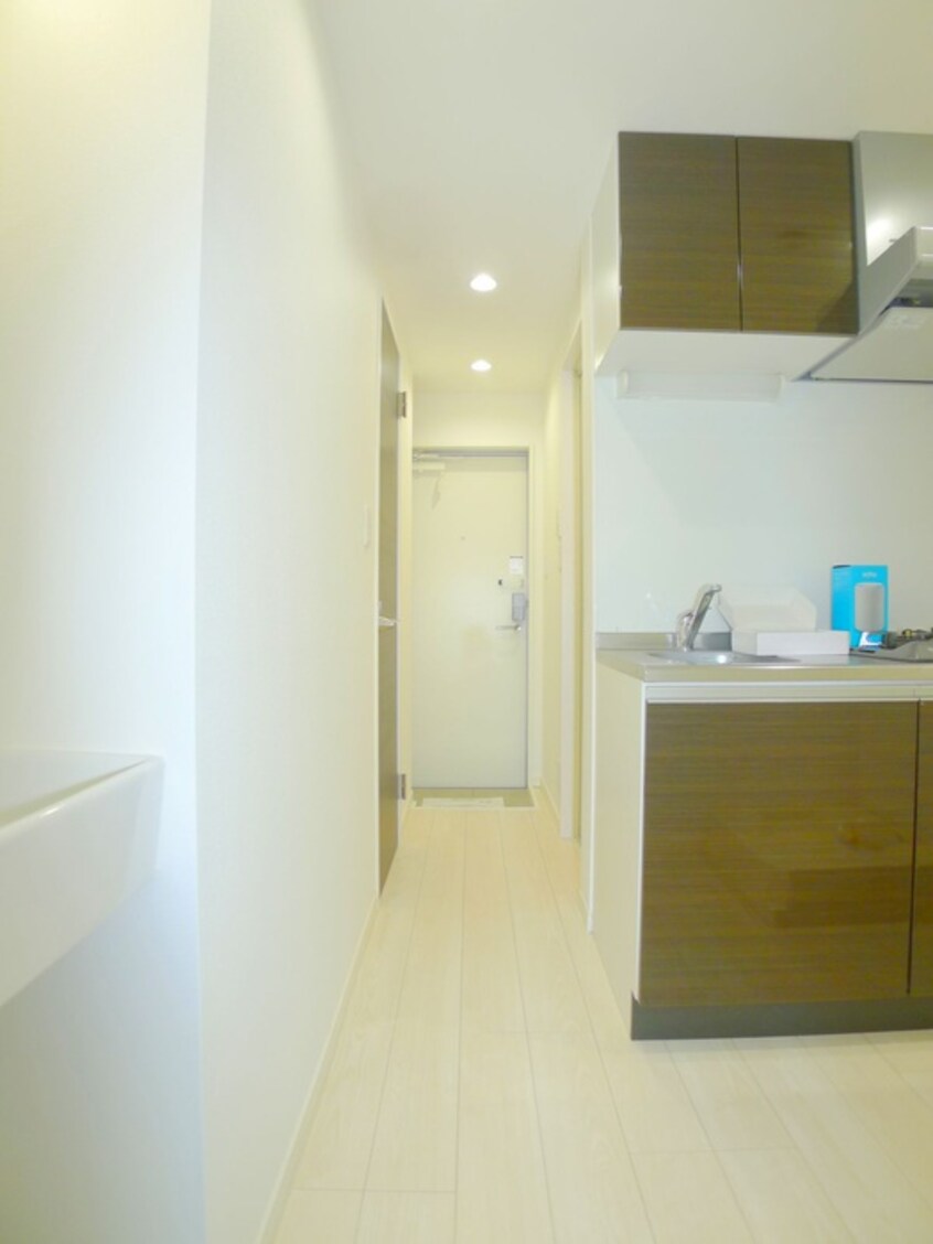 廊下 ｸﾞﾗﾝｸｵｰﾙｻｳｽﾚｼﾞﾃﾞﾝｽｶﾅﾏﾁ