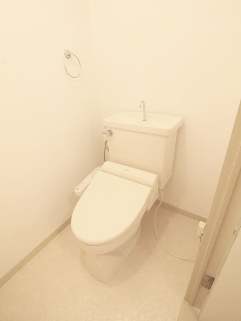 トイレ シオミプラザセブン