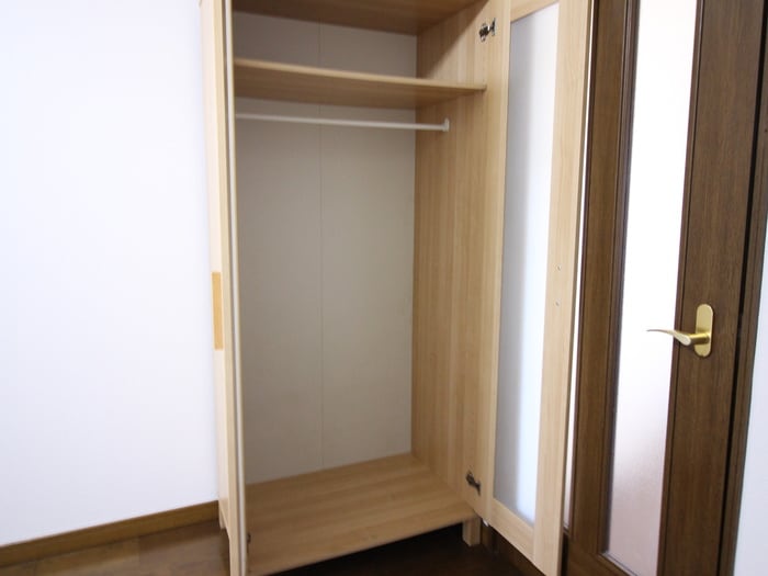 収納 コ－ポエトランゼⅡ