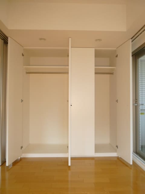 収納 パークキューブ銀座イースト