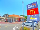 マクドナルド(ファストフード)まで590m ジュネス明光Ａ棟