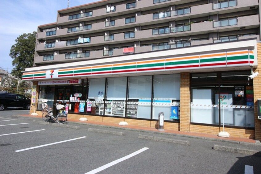 セブンイレブン若葉台駅前店(コンビニ)まで1250m アンソレイエB棟