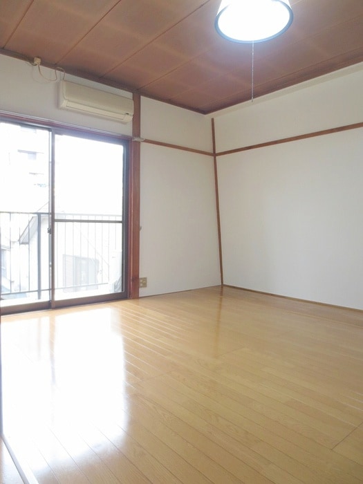 居室 コ－ポホンダ