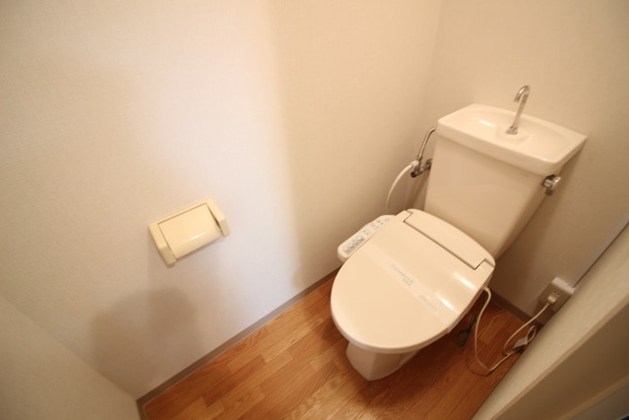 トイレ ハウゼ井上