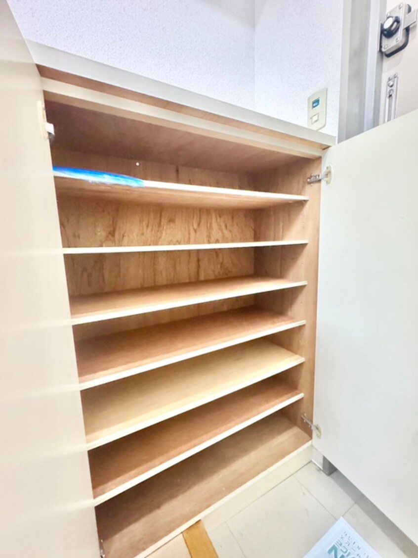 靴箱 シノックス・プラザ