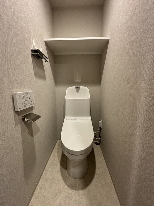 トイレ クレストコート町屋