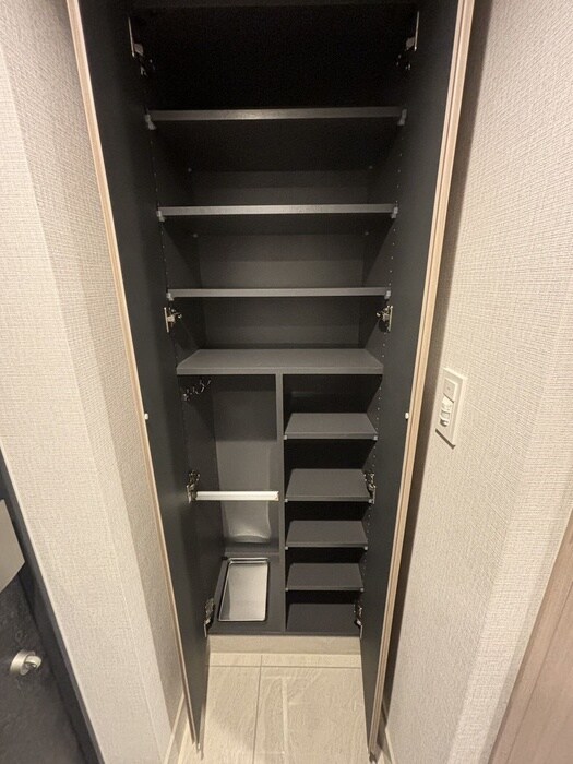 靴箱 クレストコート町屋