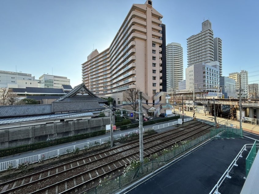 室内からの展望 クレストコート町屋