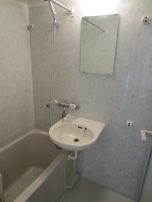 洗面 ﾊﾟﾚｽﾃｭﾃﾞｨｵ渋谷Station Front