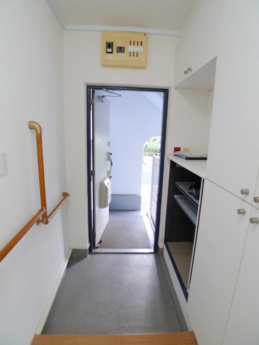 玄関 みどり野マンションＤ（104）