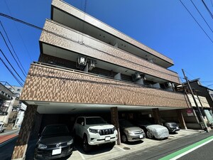 マンション　ラ・ブリュ－ヌ